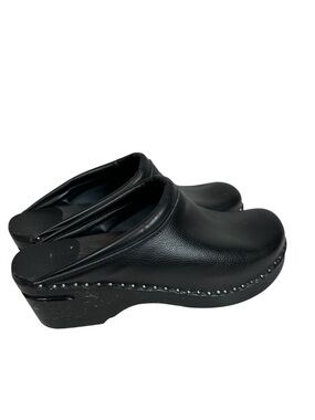 TROENTORP Swedish Women's 43 Black Smooth Leather Clogs with Silver Stud Detail